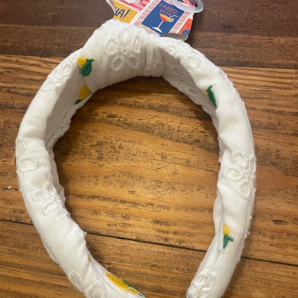NWT Piper K White Lemons & Lace Headband